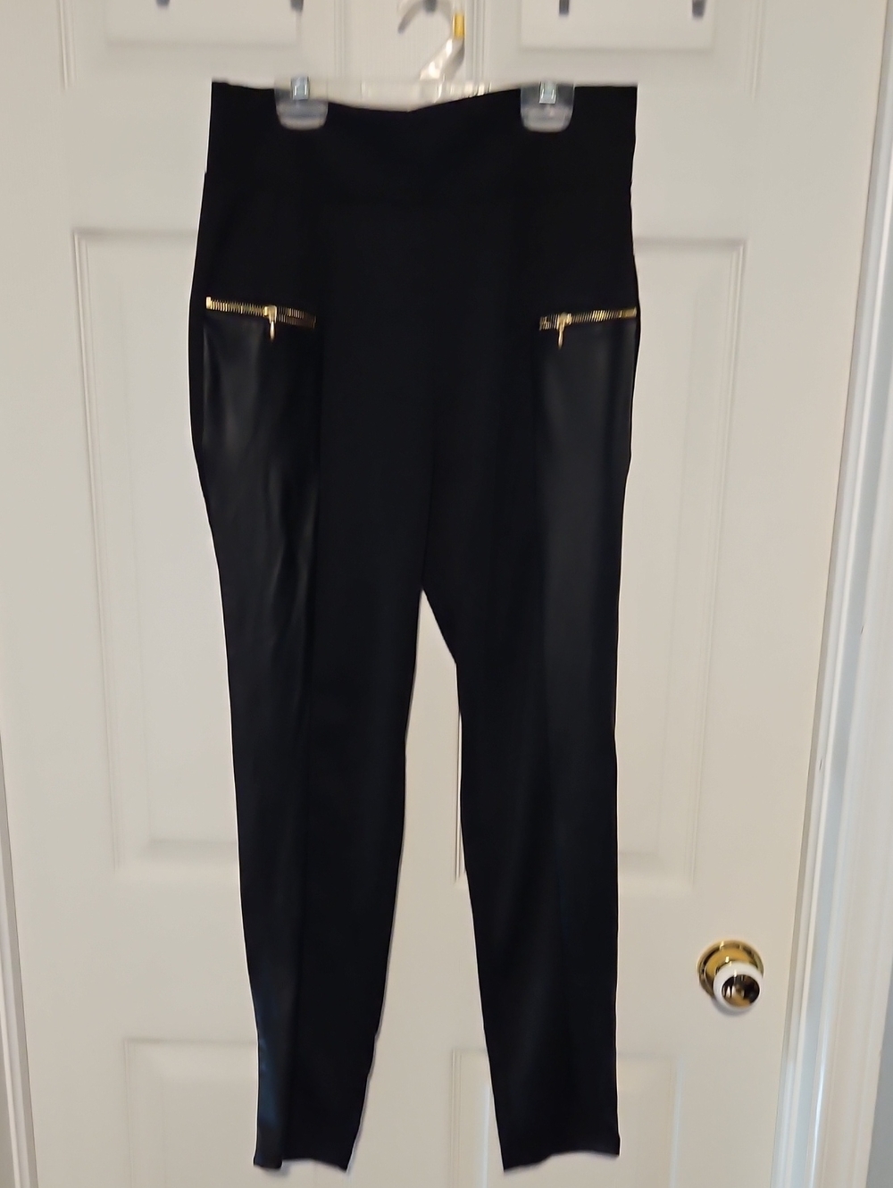 Black High-Waist Ponte Leggings with Gold Zip Pockets